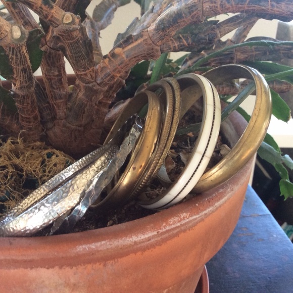 Bundle Lot 11 Bracelets, brass/silver/colorful - Picture 3 of 4